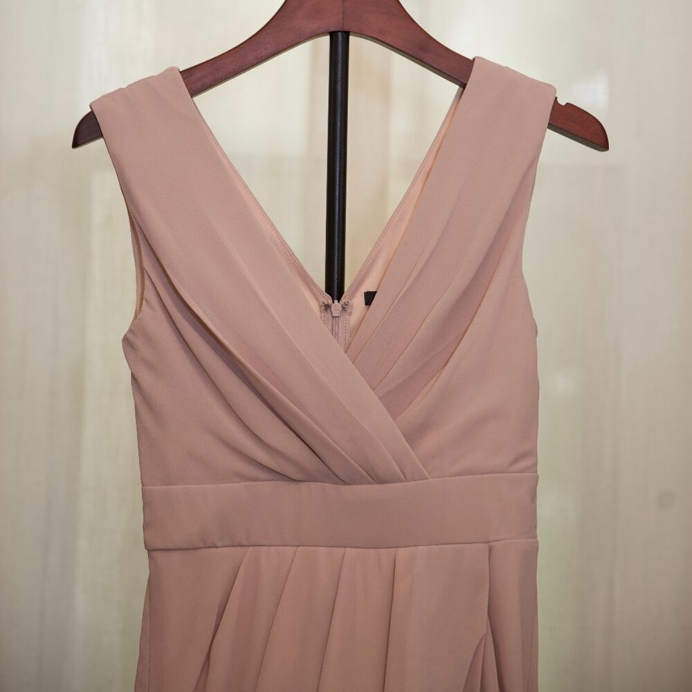 TFNC London Apricot Blush V-Neck Elegant Midi Dress
